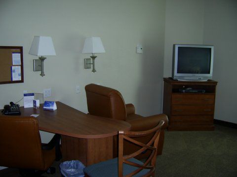 Candlewood West By Ihg 2*
